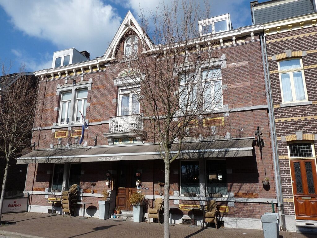 DEMO · Operation of a restaurant-hotel in South Limburg